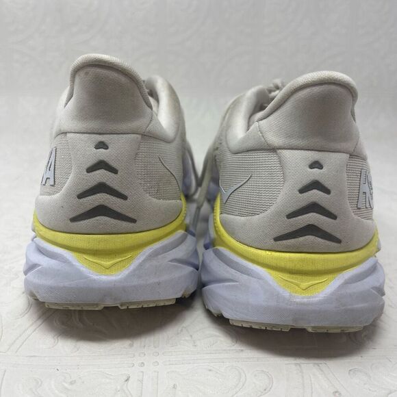 Hoka One One Cream Purple Clifton 8 Low Top Running Shoes Sneakers Size 8 - Picture 5 of 6